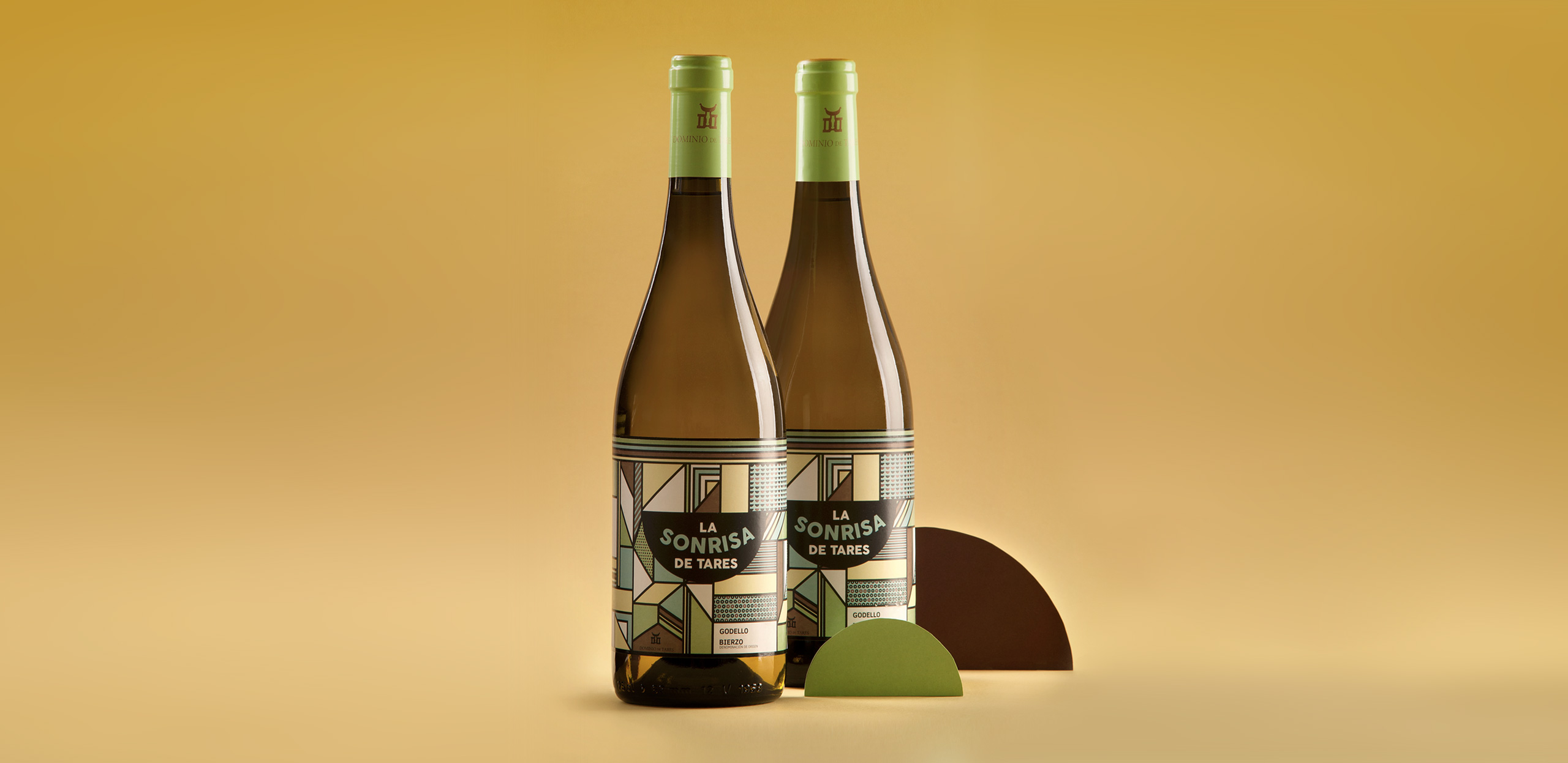 Diseño de packaging Vinos Sonrisa de Tares
